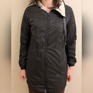 Black Windbreaker with Ribbed Cuffs and Matte Finish